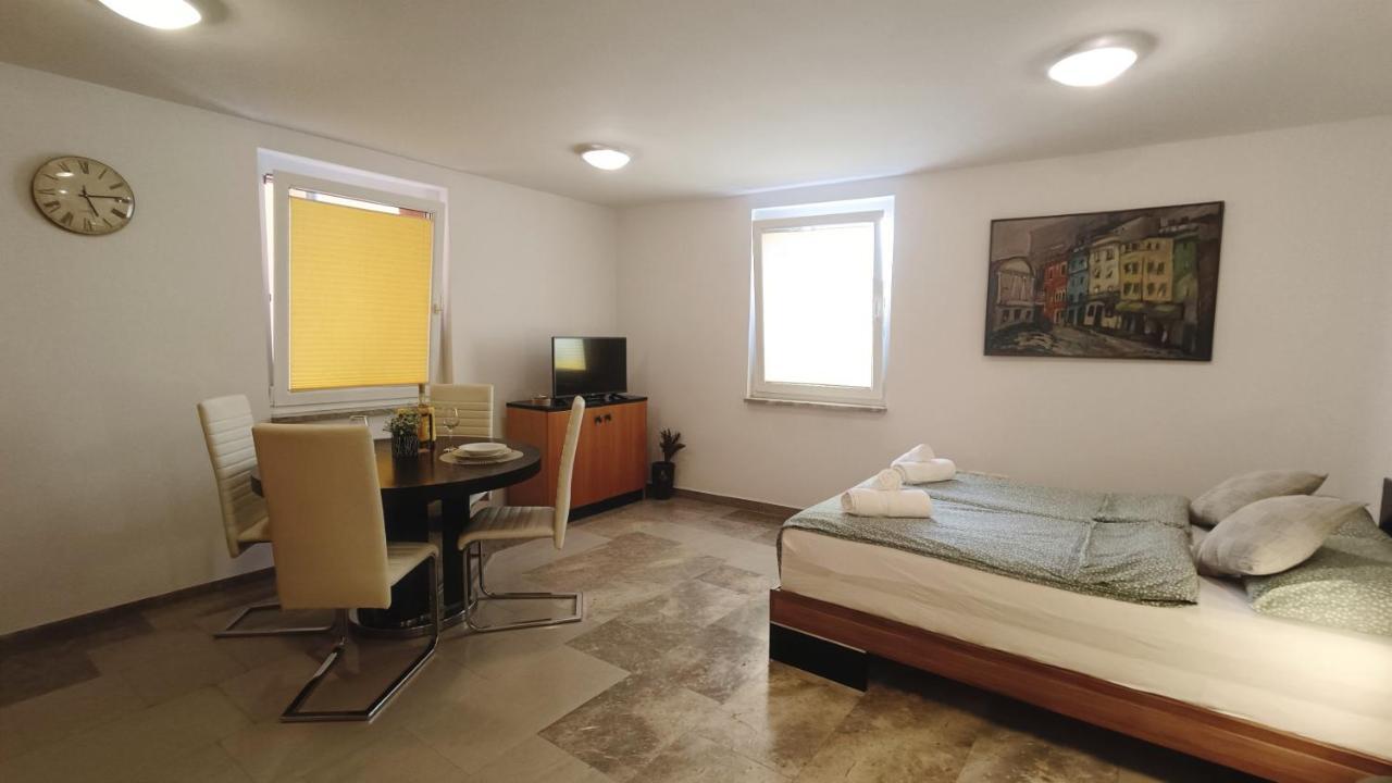 Apartment Tantadruj 皮兰 外观 照片